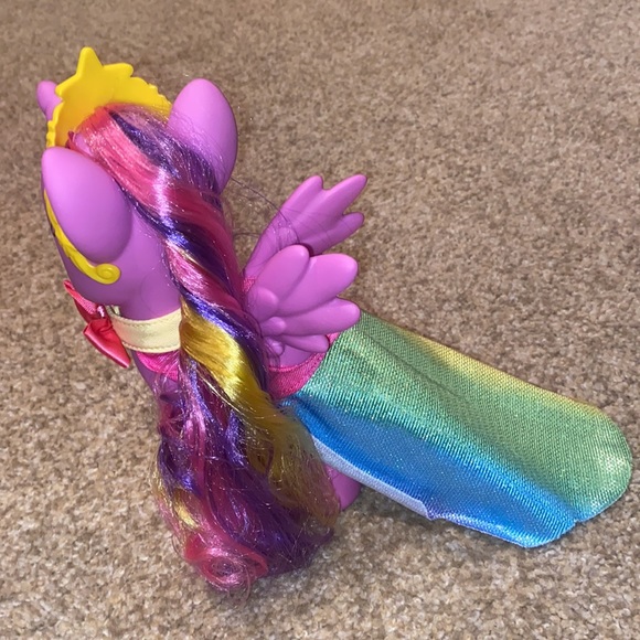 My Little Pony Rainbow Princess Twilight - Picture 3 of 12